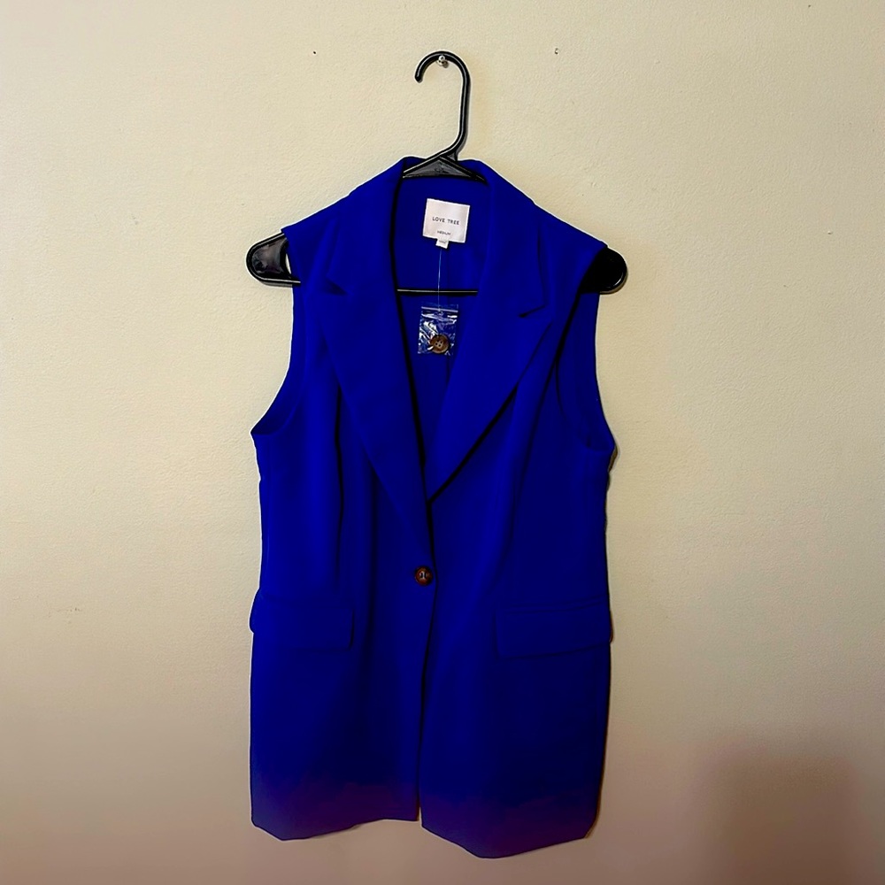 Women’s Blue Sleeveless Blazer